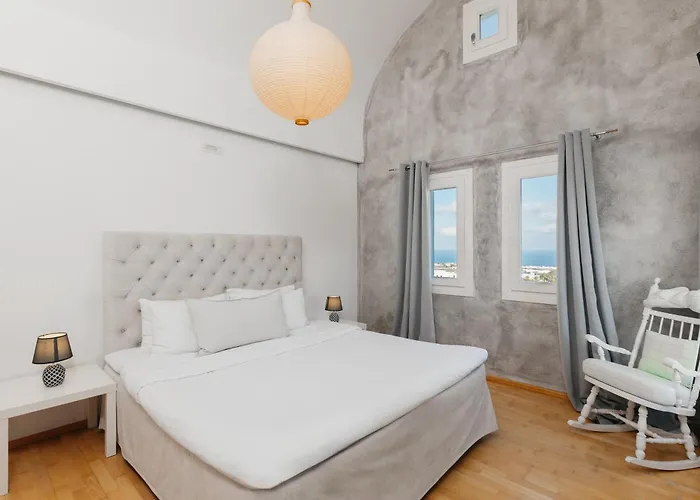 A&v Sea View Fira (Santorini)