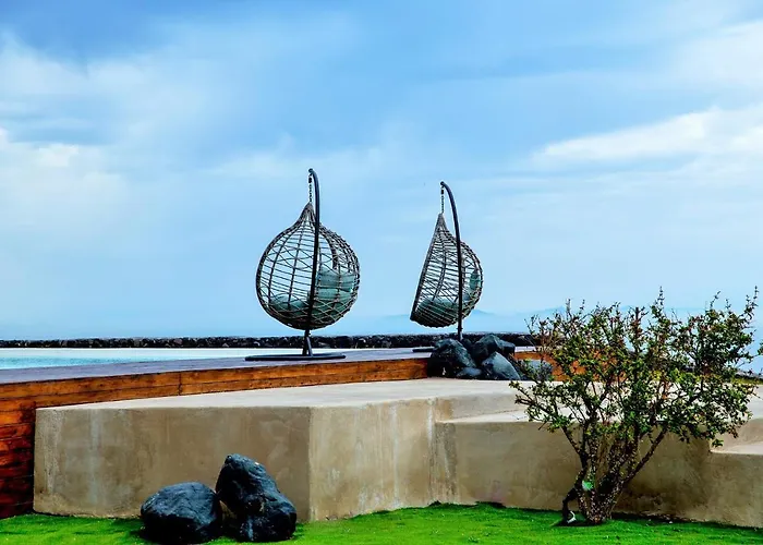 A&v Sea View Villa Fira (Santorini)